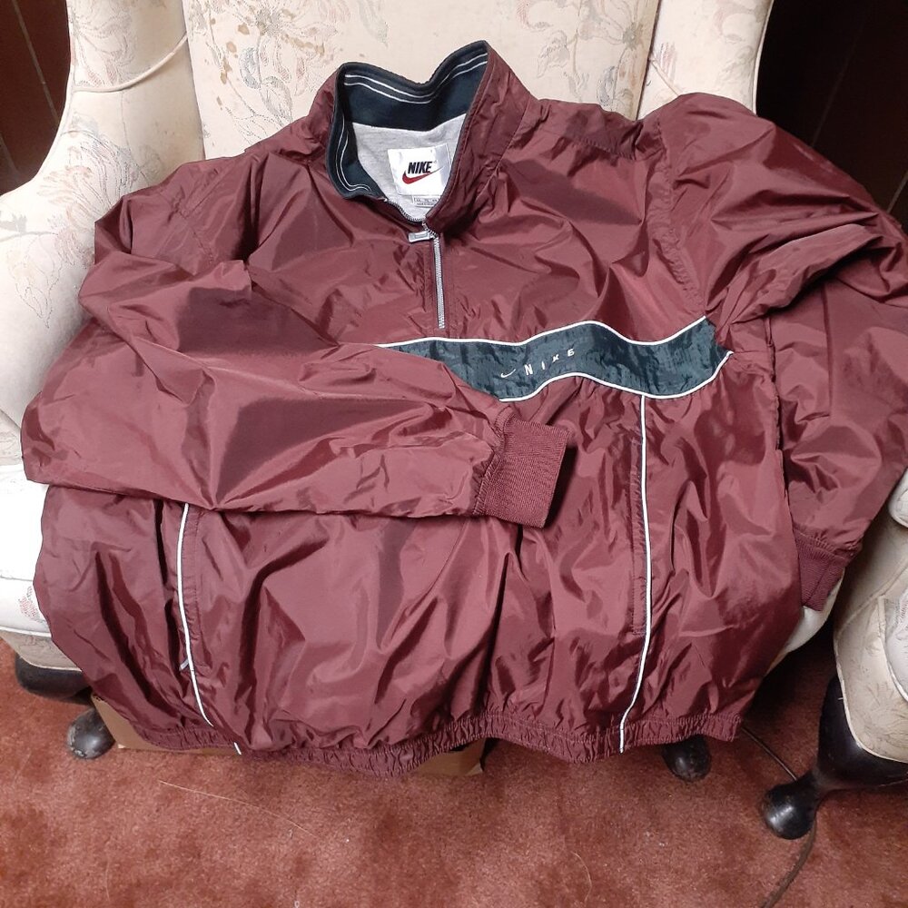 Nike nylon jogging suit